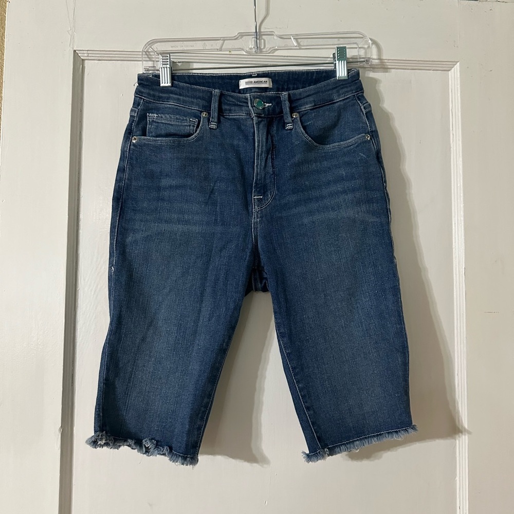 Good American high waist Bermuda size 27